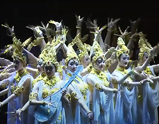 sub3_2_5비단길꽃비