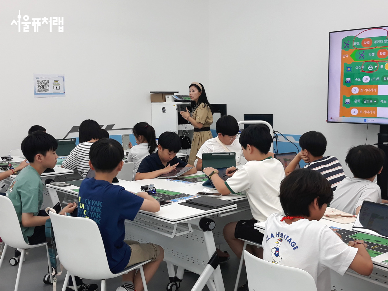 [6월 특강] 코코틱스와 함께하는 착한 심부름 로봇 만들기 체험 01