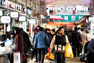 재미있는 맛, 신선한 식품 ‘남성사계시장’